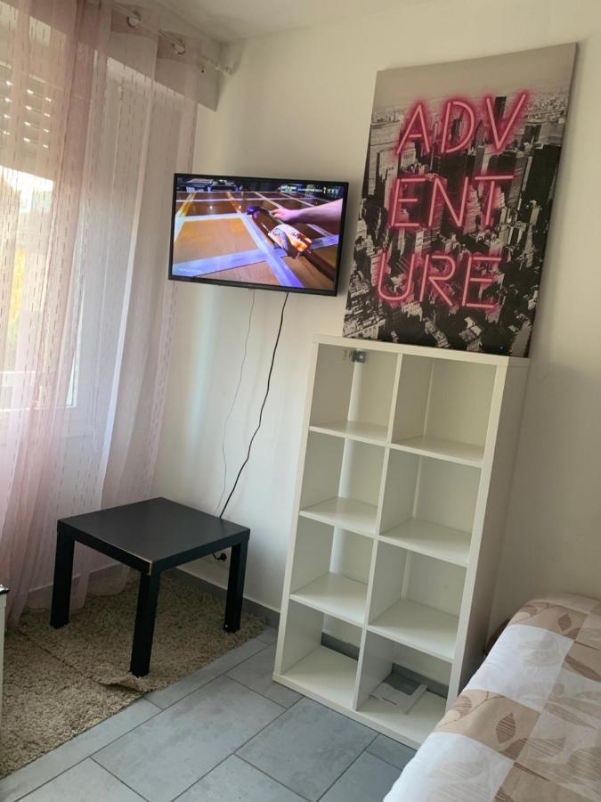 Studio A Mantes Экстерьер фото