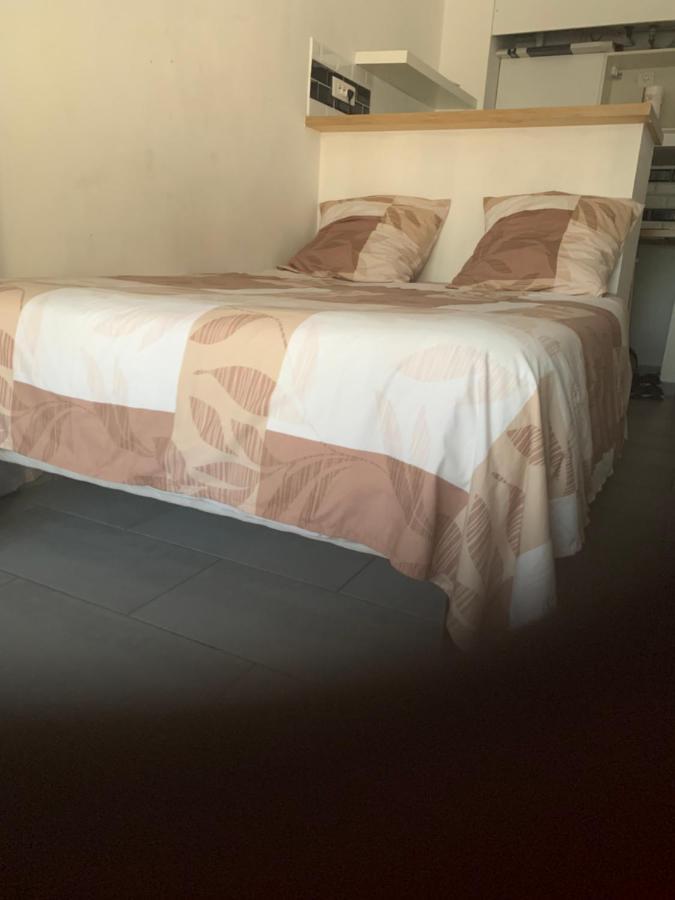 Studio A Mantes Экстерьер фото